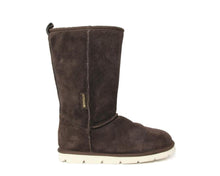 Load image into Gallery viewer, Superlamb Argali Ram Mens Sheepskin 11&quot; Boot Chocolate