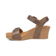 Load image into Gallery viewer, Aetrex Wmns Lexa  Quarter Strap Wedge Sandal Bronze