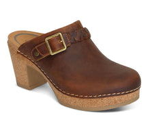 Load image into Gallery viewer, Aetrex Corey Women’s Clog Brown