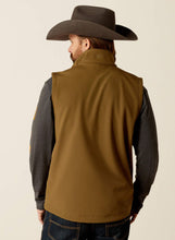 Load image into Gallery viewer, Ariat Men’s Logan Soft Shell Vest Beech