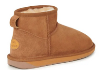 Load image into Gallery viewer, EMU Australia Women&#39;s Stinger Micro Sheepskin Boot Chestnut